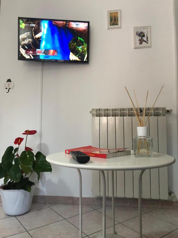 Fiori E Farfalle Apartment كابرارولا المظهر الخارجي الصورة