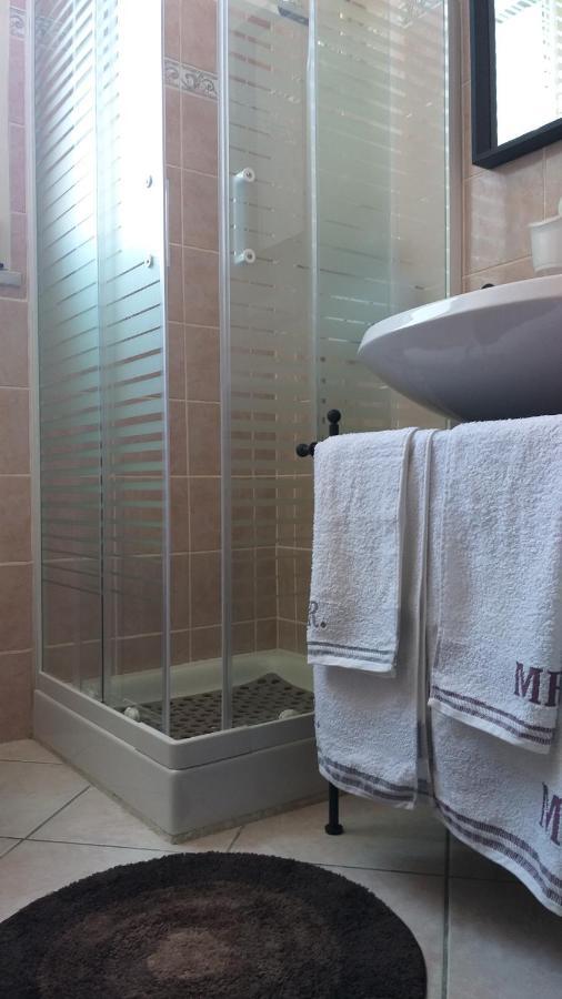 Fiori E Farfalle Apartment كابرارولا المظهر الخارجي الصورة
