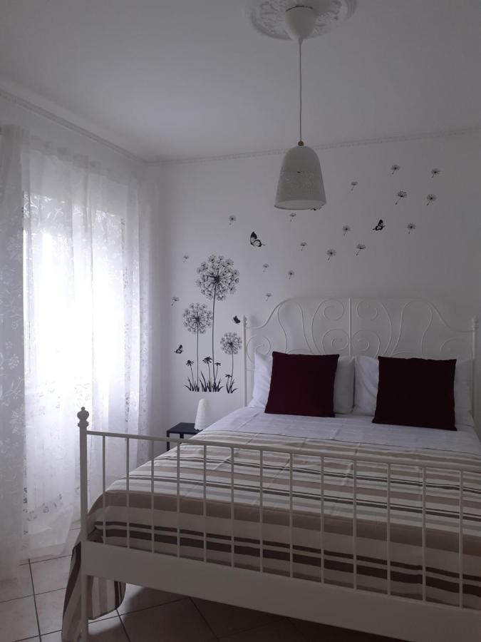 Fiori E Farfalle Apartment كابرارولا المظهر الخارجي الصورة