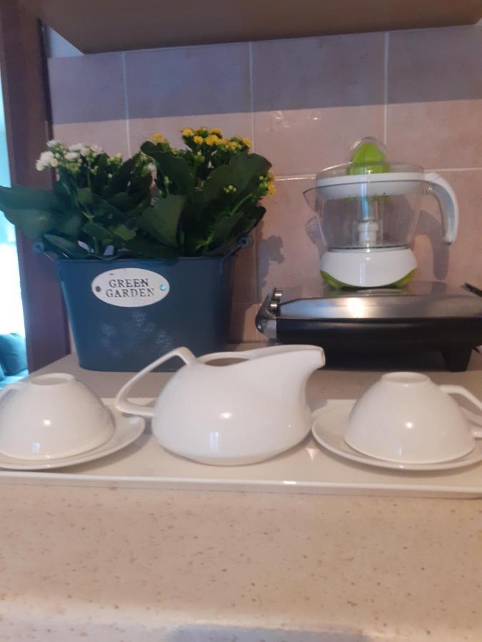 Fiori E Farfalle Apartment كابرارولا المظهر الخارجي الصورة